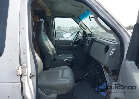 2009 Ford E-150 Commercial/Recreational из США, поврежденный, VIN 1FTNE14W39DA06439